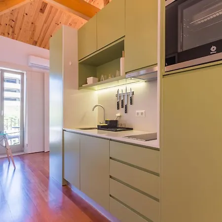 Near Trindade Apartamento Oporto