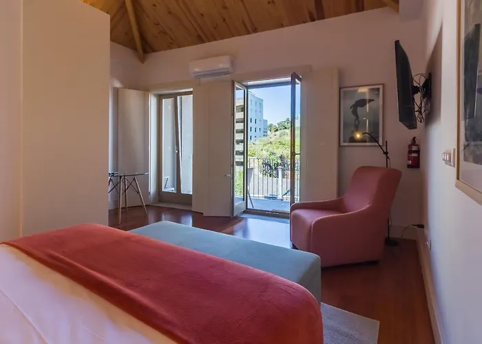 Near Trindade Апартаменты