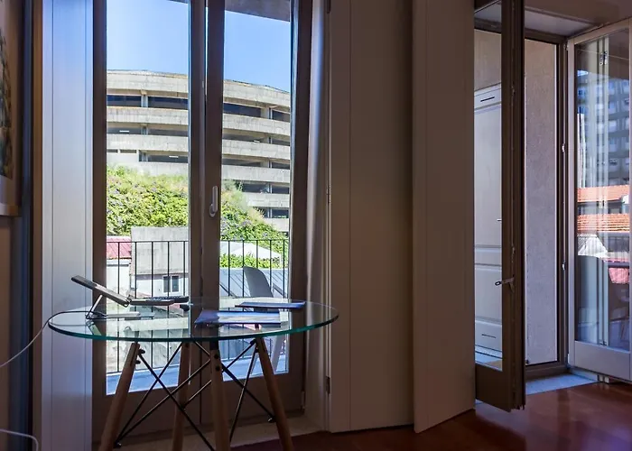 Near Trindade Апартаменты