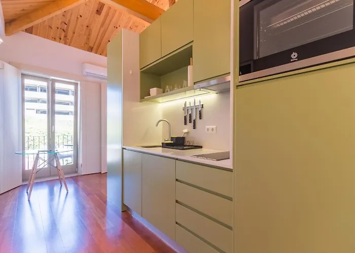 Near Trindade Апартаменты Порту